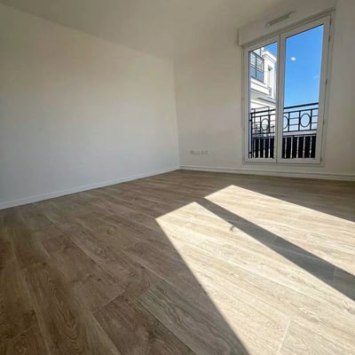 Alquiler a largo plazo de apartamento de 3 habitaciones con terraza en Montfermeil, Francia