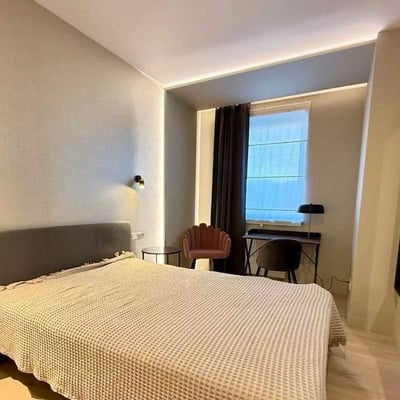 Alquiler a largo plazo de apartamento de 2 habitaciones en Cracovia, distrito Ruczaj, Polonia