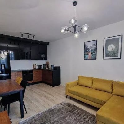 Alquiler a largo plazo de apartamento de 3 habitaciones en Varsovia, distrito Targówek, Polonia