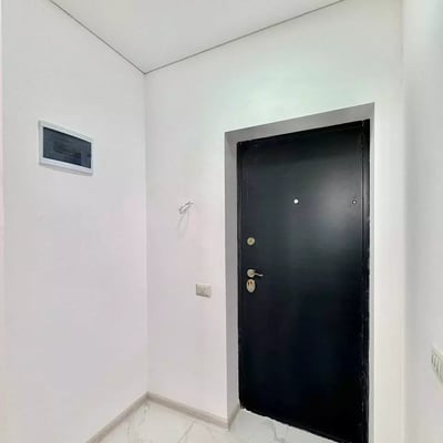 Long-term rental of a one-bedroom apartment in Bucharest, "Militari Residence" complex, Romania
