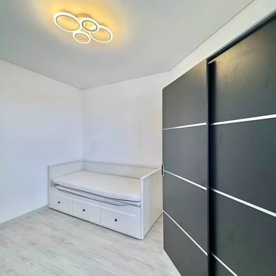 Long-term rental of a one-bedroom apartment in Bucharest, "Militari Residence" complex, Romania