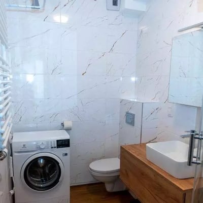 Долгосрочная аренда квартиры 21 м² высокого стандарта с 1 комнатой и двориком в Prądnik Czerwony, Краков