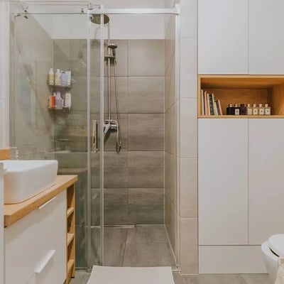 Long-term rental modern apartment with gym and spa, Wrocław, Poland