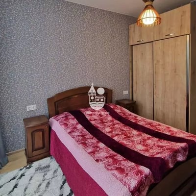 Alquiler a largo plazo de un apartamento de un dormitorio en el centro, calle G. Abashidze, Batumi
