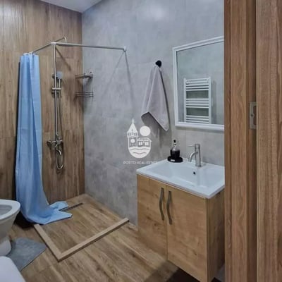 Alquiler a largo plazo de un apartamento de un dormitorio en el centro, calle G. Abashidze, Batumi