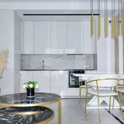 Alquiler a largo plazo de un piso de 2 habitaciones con balcón en la prestigiosa zona de Powiśle, Varsovia