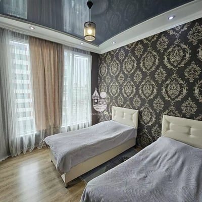 Long-term rental 3-bedroom apartment near 6 May Park, Batumi