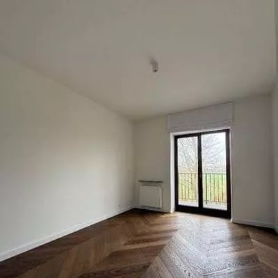 Long-term rental: 3-room apartment with parking in Wilanów, calle Ruczaj, Varsovia