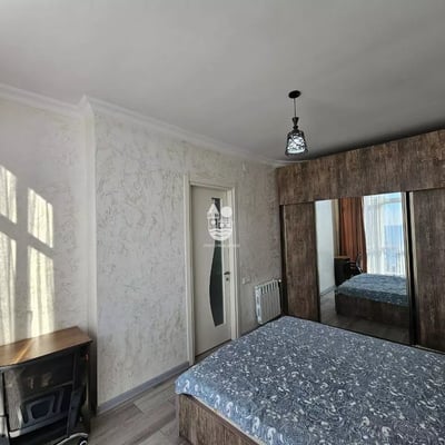 Long-term rental: apartment with sea view, Batumi, Georgia