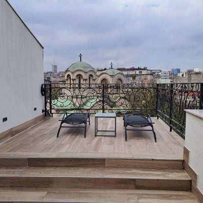 Long-term rental two-level penthouse in Vračar, Belgrade, Serbia