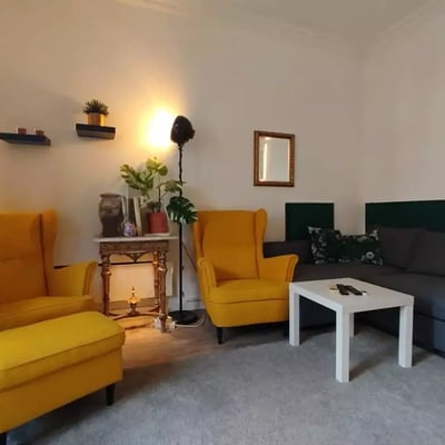 Alquiler a largo plazo piso de 3 habitaciones en el centro Belgrado, Serbia
