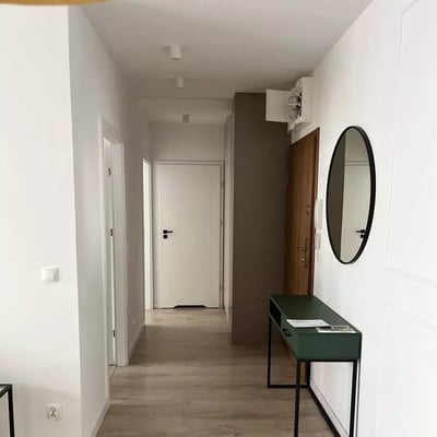 Alquiler a largo plazo de un apartamento de 2 habitaciones en la zona verde de Stabłowice, Breslavia