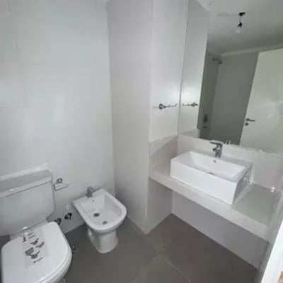 Long-term rental studio with balcony in Las Cañitas, Buenos Aires
