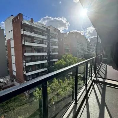 Long-term rental studio with balcony in Las Cañitas, Buenos Aires