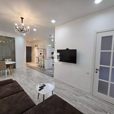 Long-term rental 3-room apartment in Old Town, Batumi