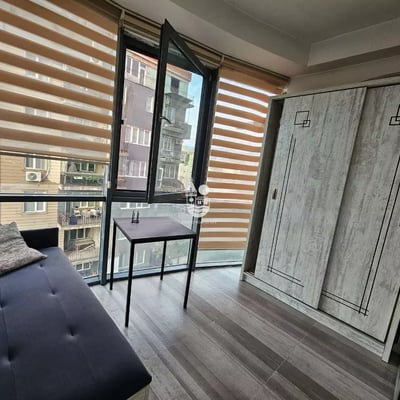 Long-term rental 3-room apartment in Old Town, Batumi