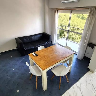 Long-term rent 3-room apartment with a balcony in San Telmo, Buenos Aires