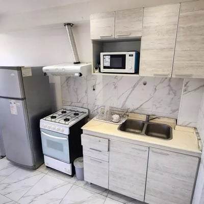 Long-term rent 3-room apartment with a balcony in San Telmo, Buenos Aires