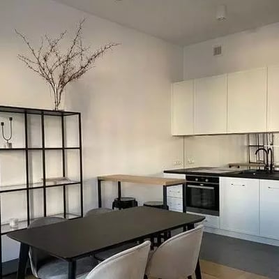 Long-term rental of a 2-room apartment without elevator in Warsaw, Praga-Południe