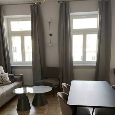Long-term rental of a 2-room apartment without elevator in Warsaw, Praga-Południe