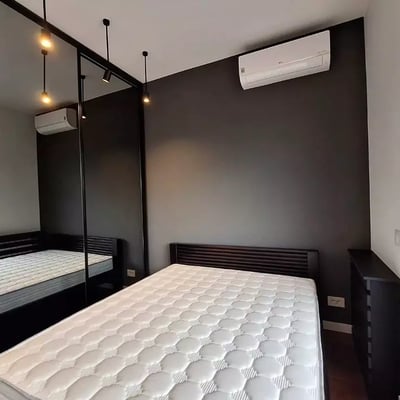 Alquiler a largo plazo de apartamento de 3 habitaciones en el complejo premium Savada 3, Nuevo Belgrado