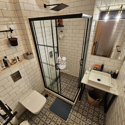 Долгосрочная аренда квартиры с ремонтом возле парка 6 Мая, Батуми — без животных