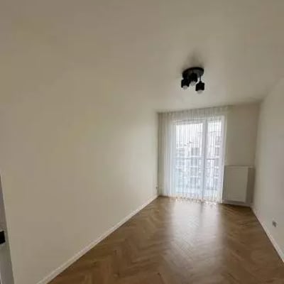 Long-term rental modern 3-room apartment with balcony in the Dębniki district, Kraków