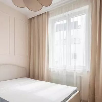 Long-term rental in Warsaw, Ochota — 2-room 45 m² apartment with terrace and air conditioning