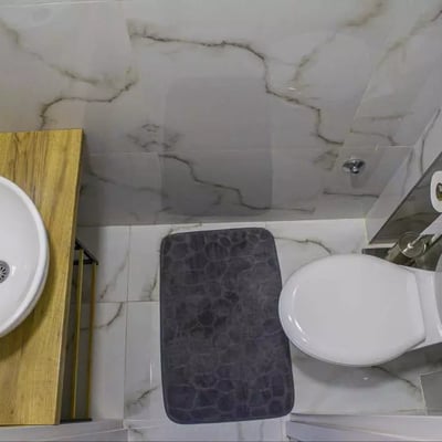 Долгосрочная аренда в Белграде — двухкомнатная квартира 50 м² в центре города, с кондиционером и возможностью проживания с питомцами
