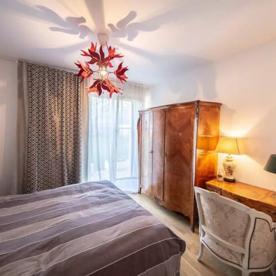 Long-term rental in France — 90 m², 3-room apartment with garden and elevator in Reuil-Malmaison (Paris suburb)