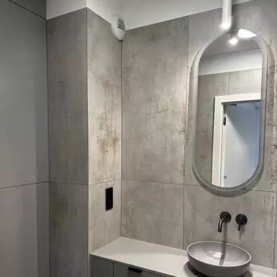 Long-term rental of a stylish 44 m² 2-room apartment with a balcony in the Stare Podgórze district, Krakow