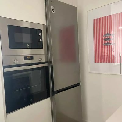 Long-term rental of an 86 m² new apartment in Alicante with terrace, pool, and parking