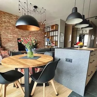 Long-term rental 2-room apartment with balcony and AC in Mokotów, Warsaw
