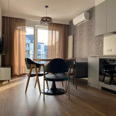 Long-term rental of a 2-room apartment with balcony, air conditioning, parking space in Ursus district, Warsaw