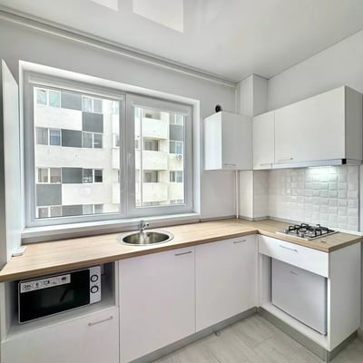 Location à long terme — appartement moderne de type euro deux pièces à Bucarest (Militari Residence)