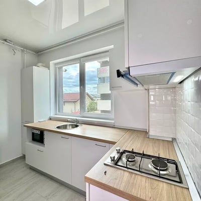 Location à long terme — appartement moderne de type euro deux pièces à Bucarest (Militari Residence)
