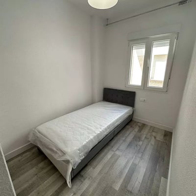 Location à long terme à Torrevieja, Espagne — appartement 2 chambres près de la plage