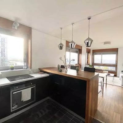 Long-term rental of a 4-room apartment, 91 m², Paris, 15th arrondissement