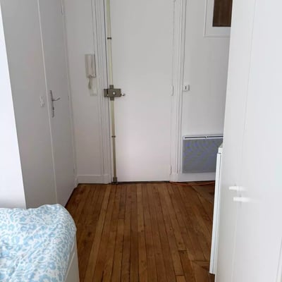 Long-term rental of a studio, 12 m², Paris, 15th arrondissement