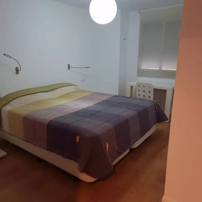 Long-term rental of an 80 m² apartment with 2 bedrooms, Alicante