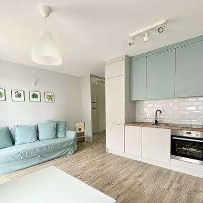 Langzeitmiete eines Studios mit Balkon in ruhiger Lage, Żabiniec, Krakau, Polen