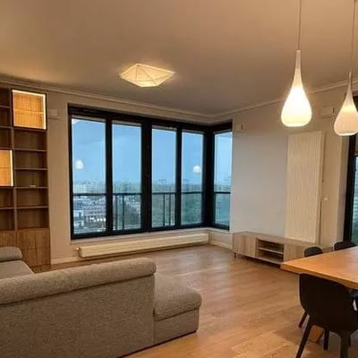 Long-term rental 78 m² apartment with balcony & AC in Wola, Warsaw, Poland