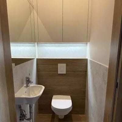 Long-term rental 78 m² apartment with balcony & AC in Wola, Warsaw, Poland