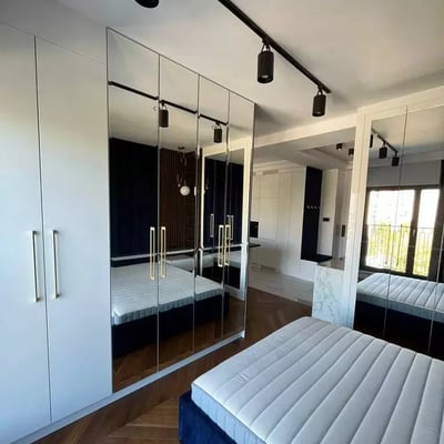 Long-term rental of a 40 m² 2-room apartment on Mariana Zdziechowskiego Street, Warsaw, Poland, in a new building with a balcony
