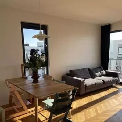 Long-term rental of a 54 m² 3-room apartment on Konstruktorska Street, Warsaw, Poland, with a balcony and parking