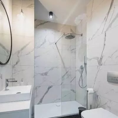 Langzeitmiete 36m² Wohnung mit Balkon in Wola, Warschau, Polen