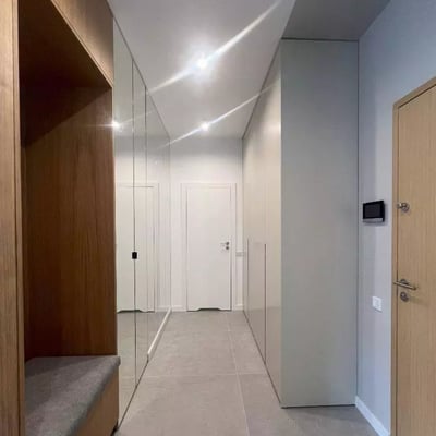 Долгосрочная аренда 2-комнатной квартиры 42 м² в районе Wola, Варшава, Польша