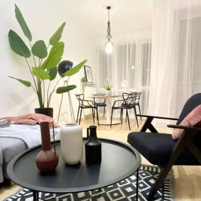 Long-term rental of a 3-room apartment, 90 m² in Warsaw, Poland