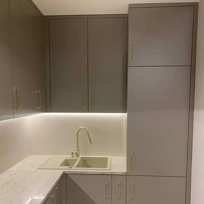 Долгосрочная аренда 2-комнатной квартиры 64 м² в Варшаве, Польша