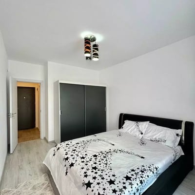 Langzeitmiete einer 2-Zimmer-Wohnung mit Balkon in Bukarest, Rumänien